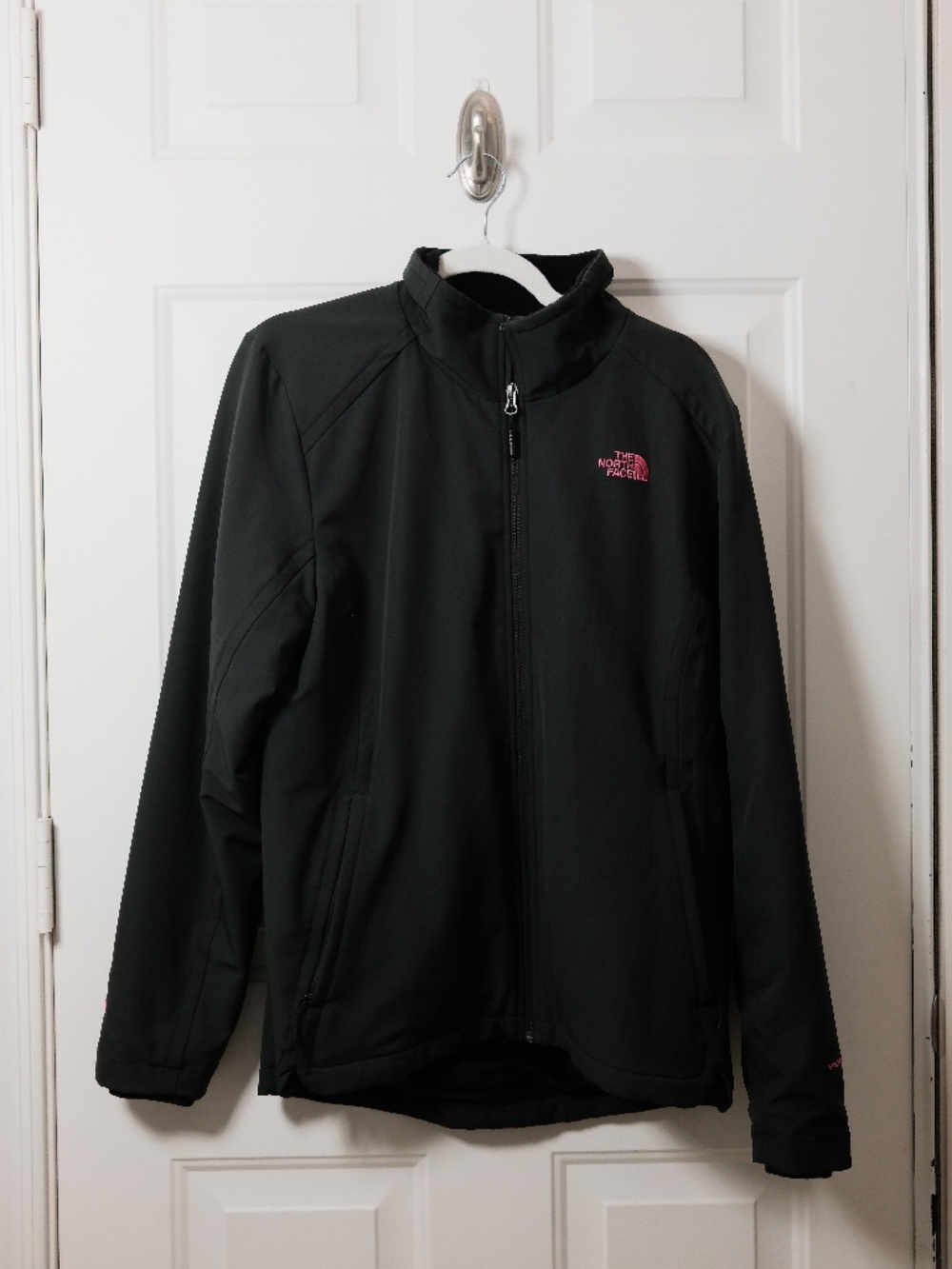 THE NORTH FACE Black Breast Cancer Awareness Jacket - Size XL